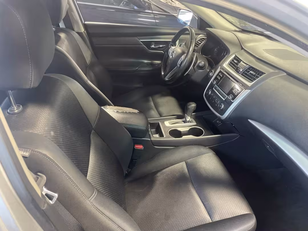 2017 Nissan Altima - 1N4AL3AP7HC116854 - Image #7