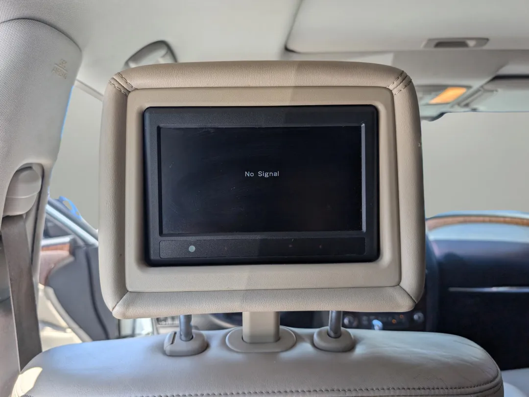 2017 Nissan Armada - JN8AY2NF1H9304486 - Image #14