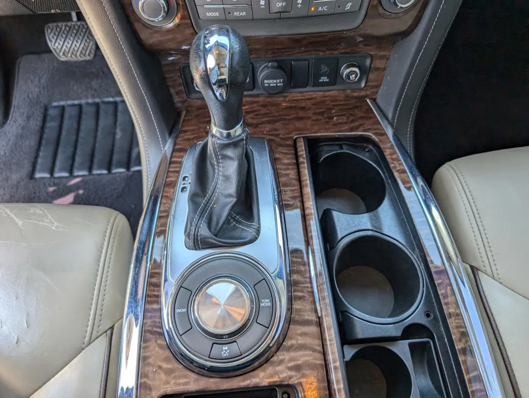 2017 Nissan Armada - JN8AY2NF1H9304486 - Image #16