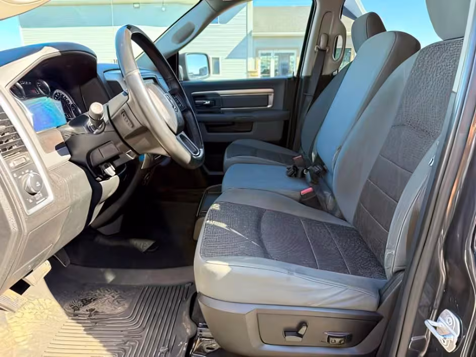 2017 Ram 1500 - 1C6RR7LM7HS876866 - Image #11