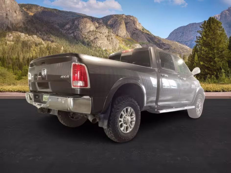 2017 Ram 2500 - 3C6UR5FL3HG519757 - Image #5
