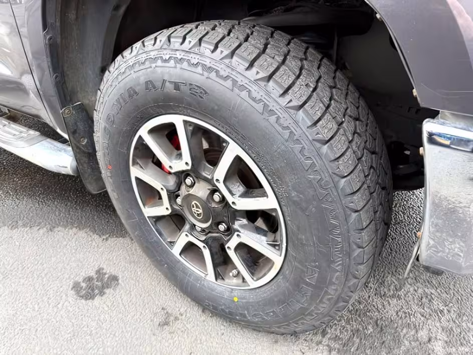 2017 Toyota Tundra - 5TFDY5F12HX656064 - Image #14