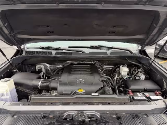 2017 Toyota Tundra - 5TFDY5F12HX656064 - Image #42