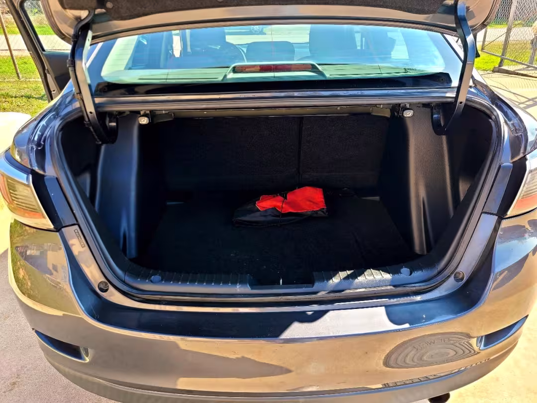 2017 Toyota Yaris iA - 3MYDLBYV4HY171874 - Image #15