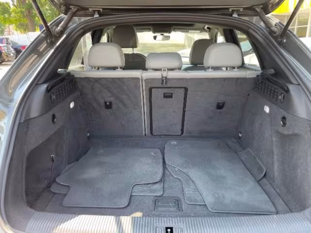 2018 Audi Q3 - WA1BCCFS7JR023535 - Image #11