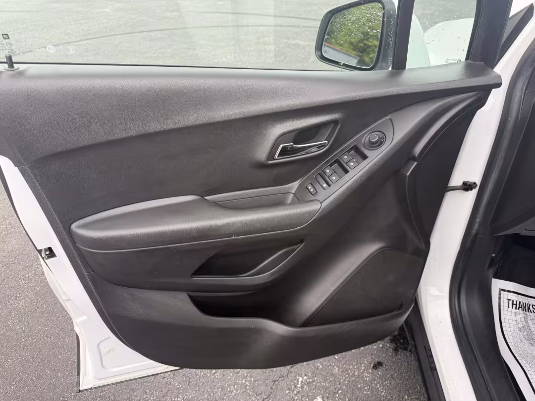 2018 Chevrolet Trax - KL7CJPSBXJB613392 - Image #7