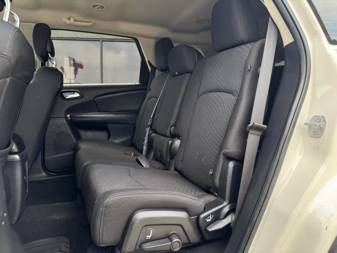 2018 Dodge Journey - 3C4PDCBG8JT529666 - Image #11