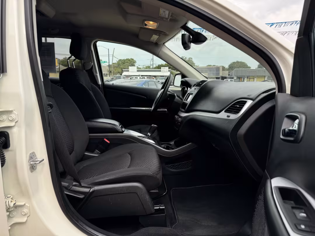 2018 Dodge Journey - 3C4PDCBG8JT529666 - Image #15