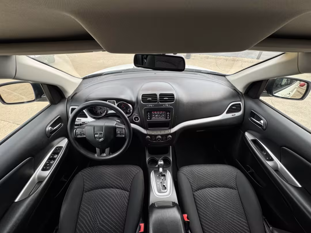 2018 Dodge Journey - 3C4PDCBG8JT529666 - Image #17