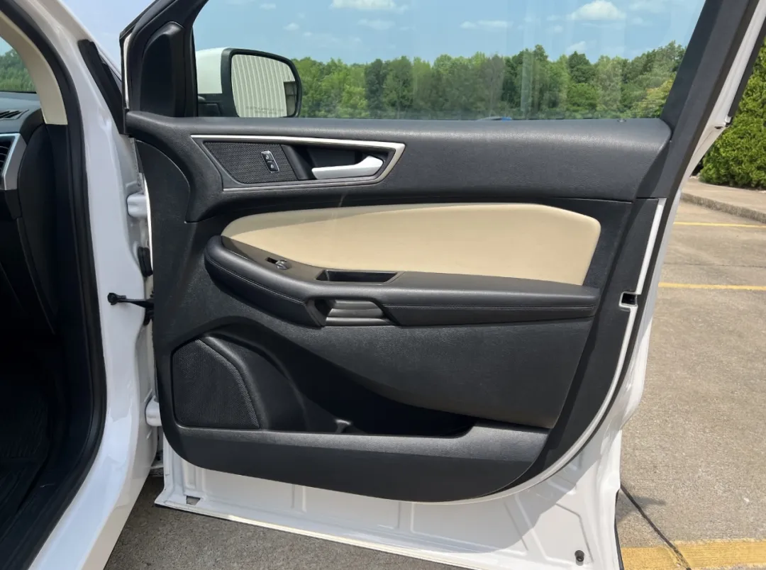 2018 Ford Edge - 2FMPK4J87JBB72557 - Image #16