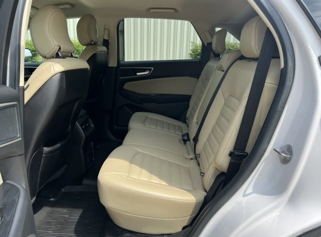 2018 Ford Edge - 2FMPK4J87JBB72557 - Image #18