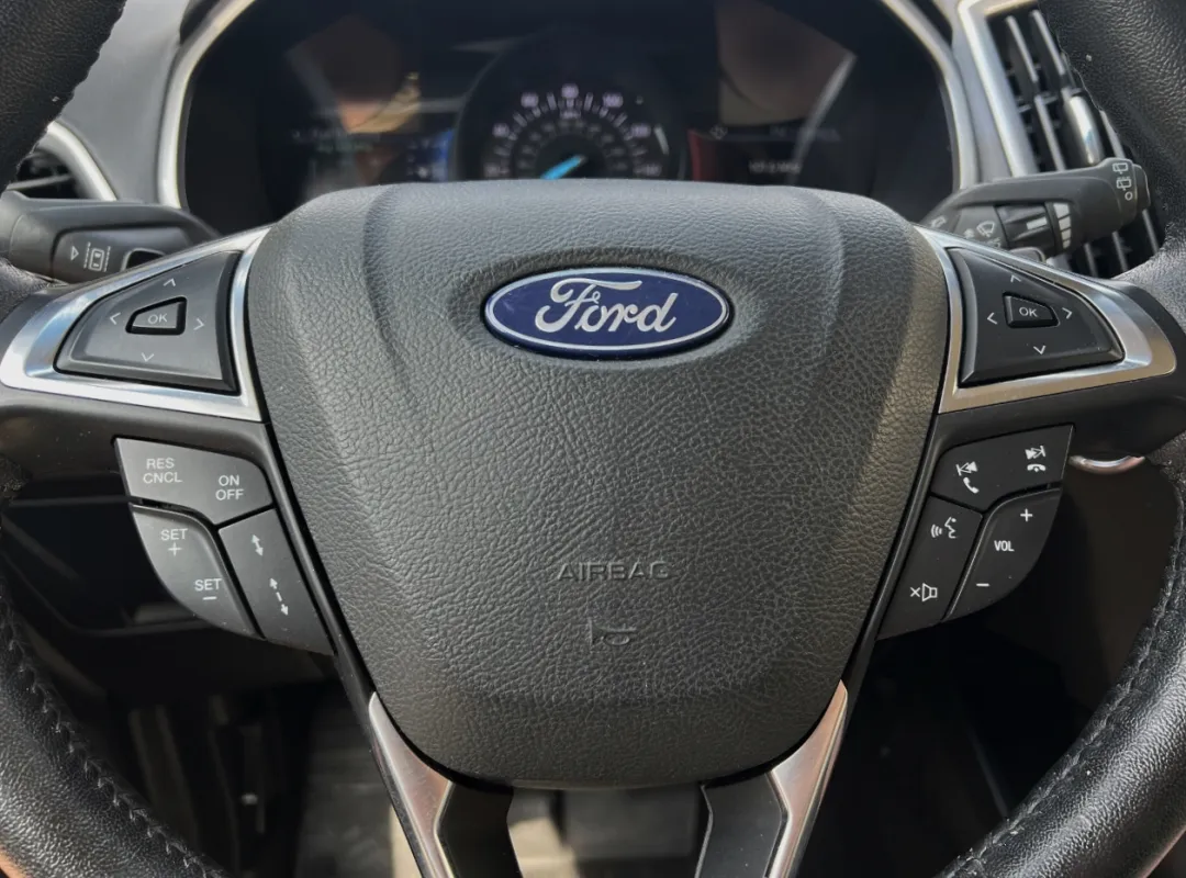 2018 Ford Edge - 2FMPK4J87JBB72557 - Image #25