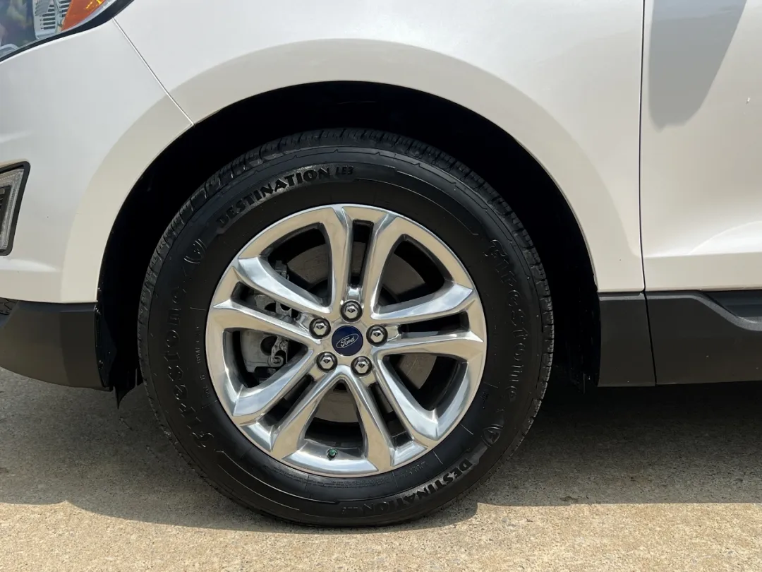 2018 Ford Edge - 2FMPK4J87JBB72557 - Image #38
