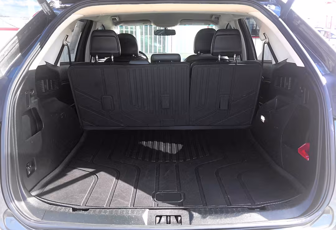 2018 Ford Edge - 2FMPK4J91JBC52073 - Image #3