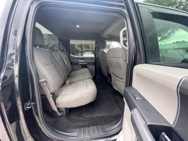 2018 Ford F-150 - 1FTEW1CG6JFA05821 - Image #12