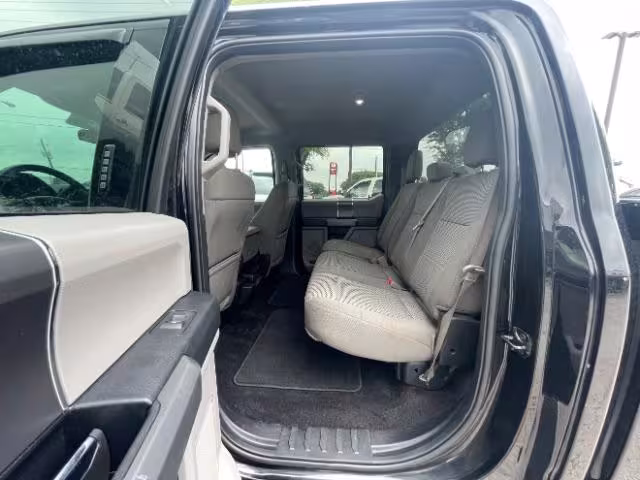 2018 Ford F-150 - 1FTEW1CG6JFA05821 - Image #15