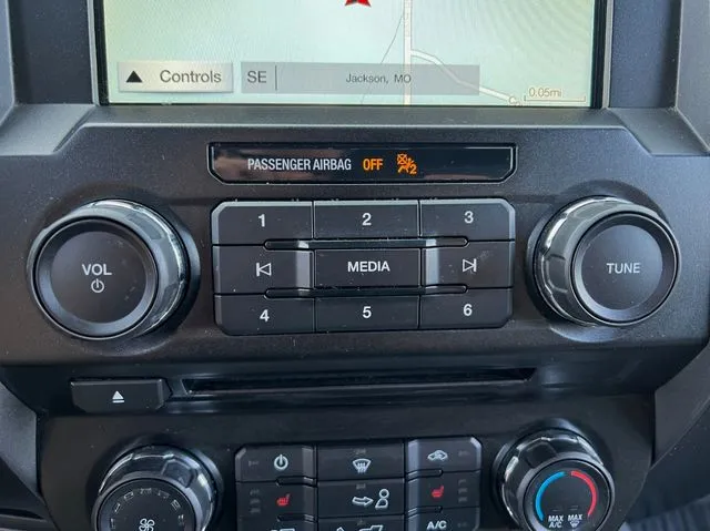 2018 Ford F150 - 1FTEW1CB8JFC30973 - Image #31