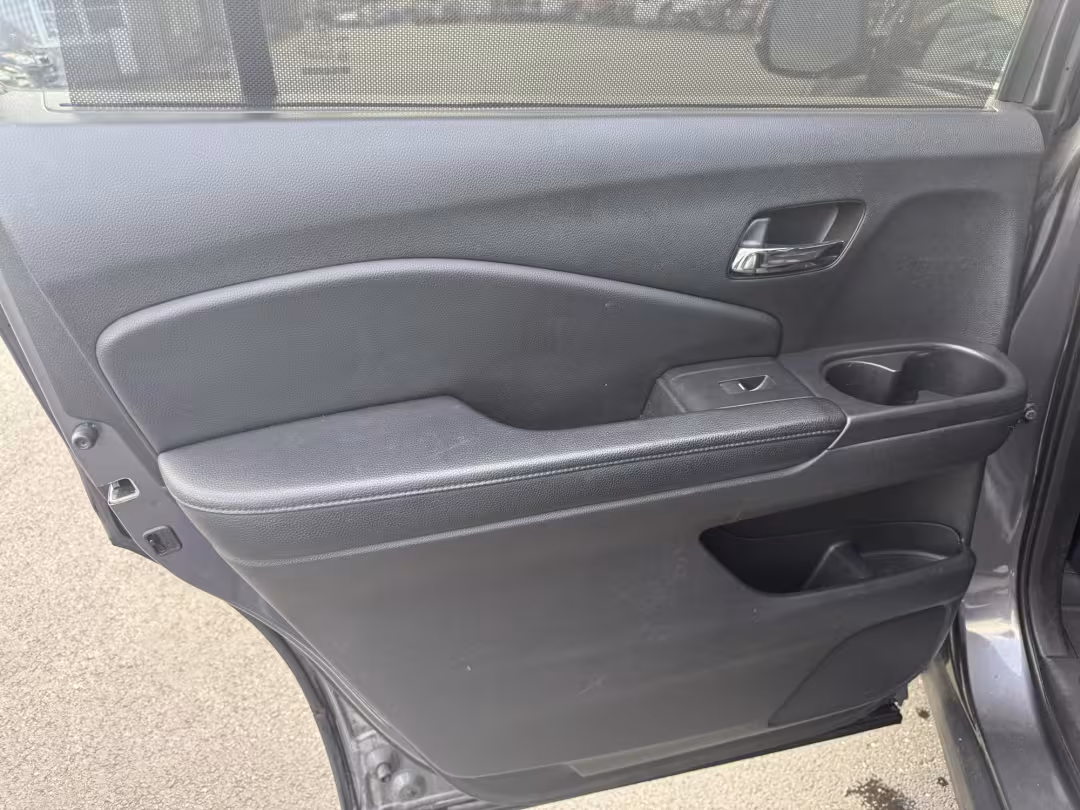2018 Honda Pilot - 5FNYF6H83JB033527 - Image #25