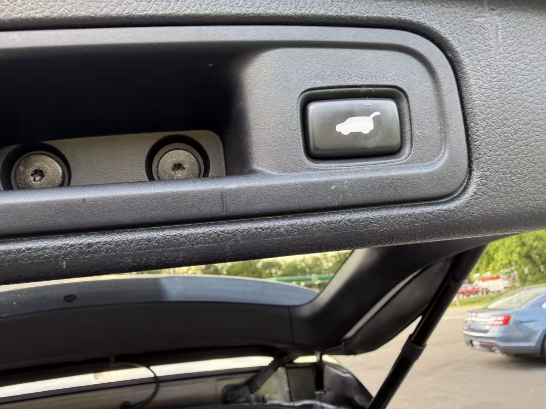 2018 Honda Pilot - 5FNYF6H83JB033527 - Image #29