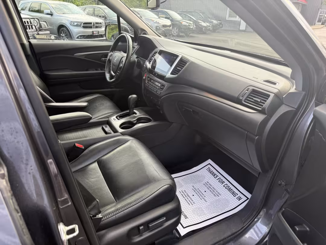 2018 Honda Pilot - 5FNYF6H83JB033527 - Image #32