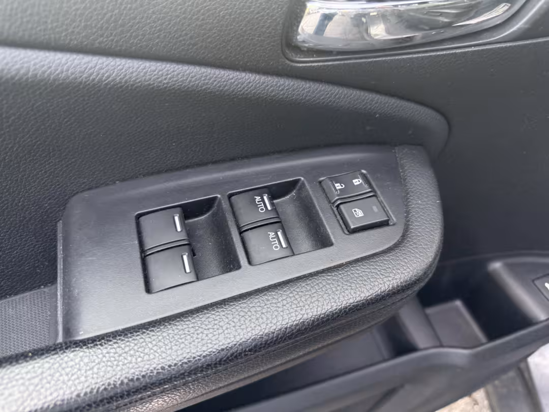 2018 Honda Pilot - 5FNYF6H83JB033527 - Image #8