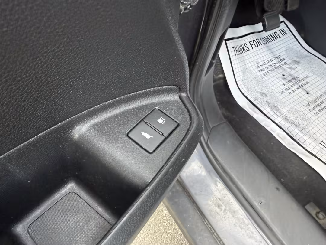 2018 Honda Pilot - 5FNYF6H83JB033527 - Image #9
