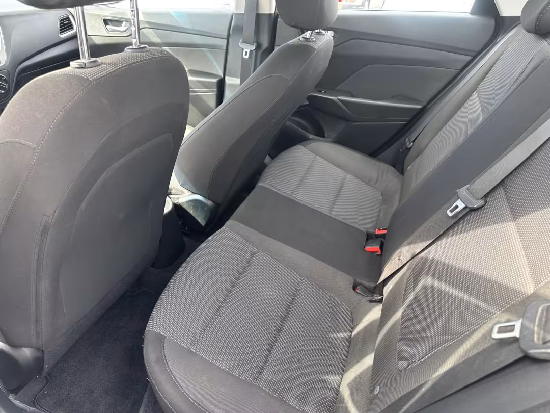 2018 Hyundai Accent - 3KPC24A34JE020851 - Image #10