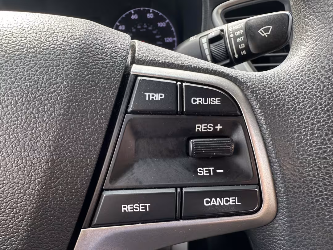 2018 Hyundai Accent - 3KPC24A34JE020851 - Image #12