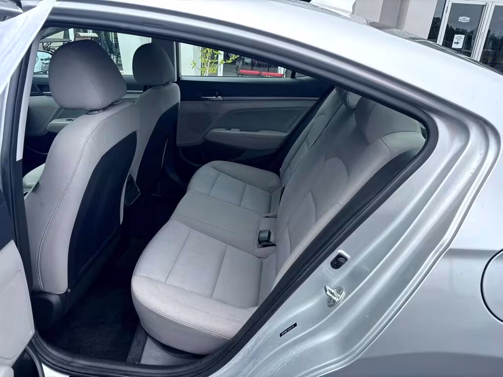 2018 Hyundai Elantra - 5NPD84LF1JH301334 - Image #6