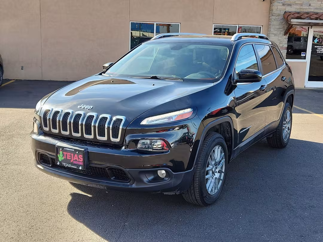 2018 Jeep Cherokee - 1C4PJLCB3JD566867 - Image #3