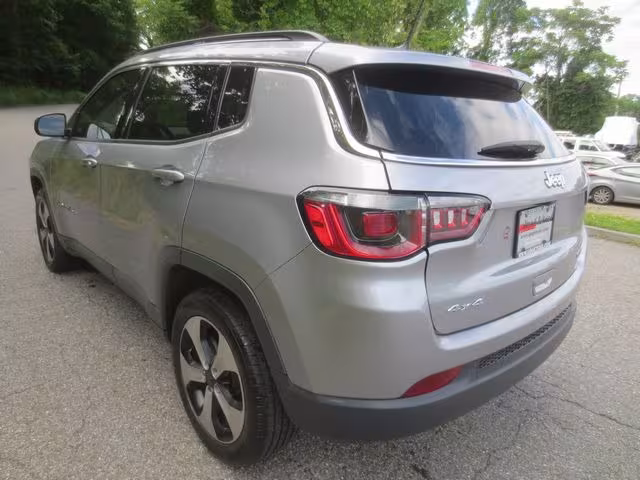 2018 Jeep Compass - 3C4NJDBB9JT155112 - Image #4