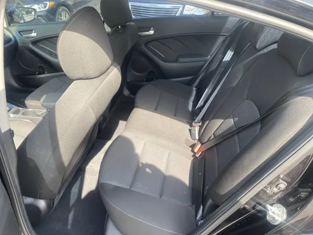 2018 Kia Forte - 3KPFK4A71JE232106 - Image #7
