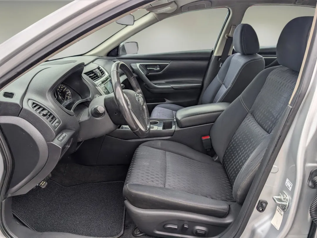2018 Nissan Altima - 1N4AL3AP8JC146029 - Image #10