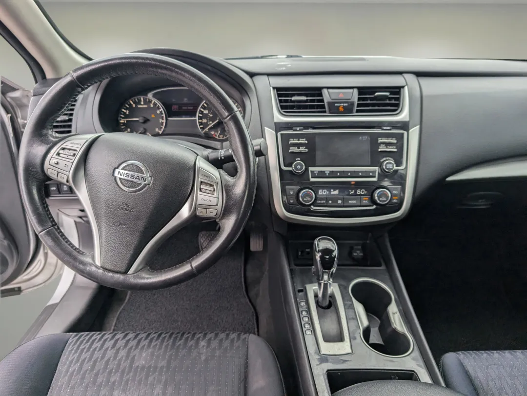 2018 Nissan Altima - 1N4AL3AP8JC146029 - Image #12