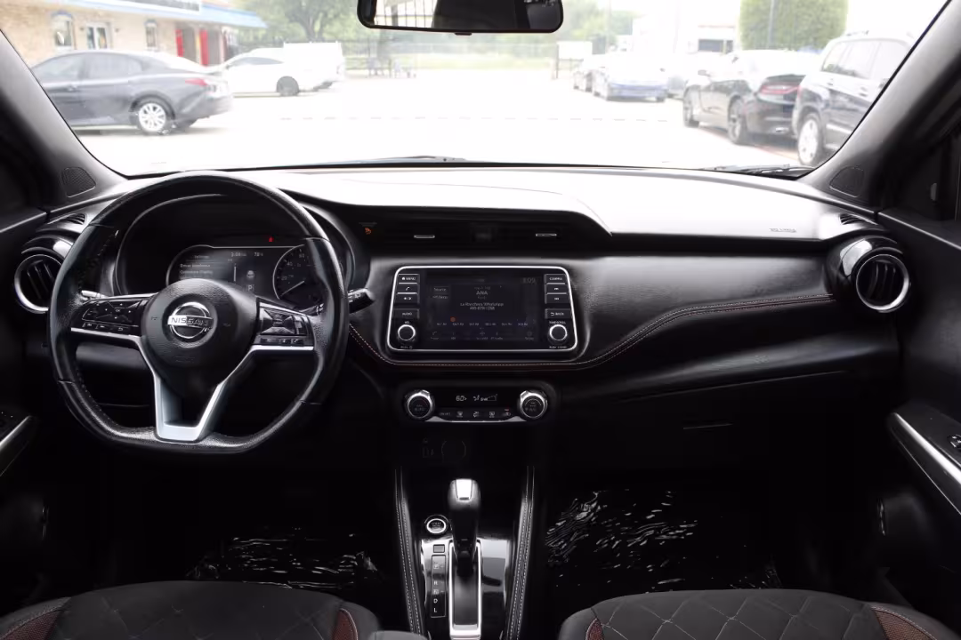 2018 Nissan Kicks - 3N1CP5CU8JL536870 - Image #16