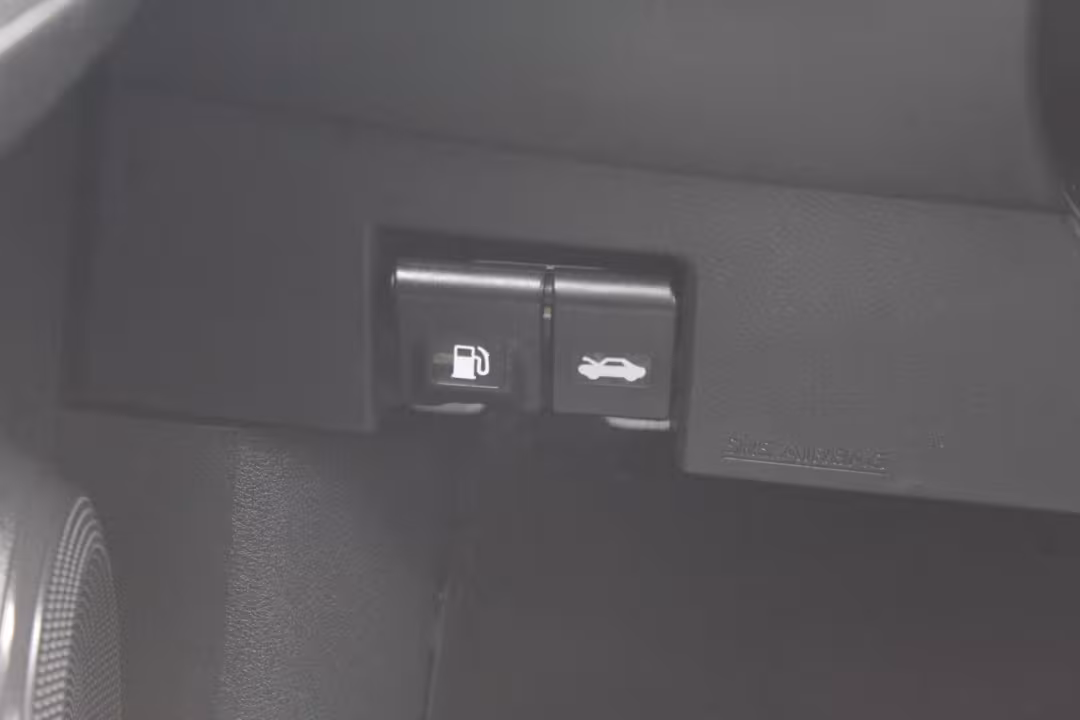 2018 Nissan Kicks - 3N1CP5CU8JL536870 - Image #22