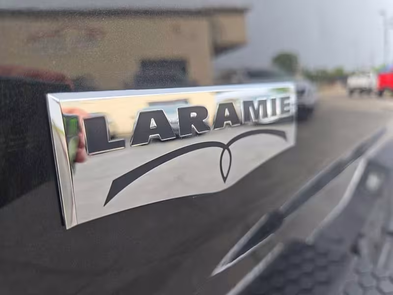 2018 Ram 1500 - 1C6RR7NM5JS355423 - Image #13