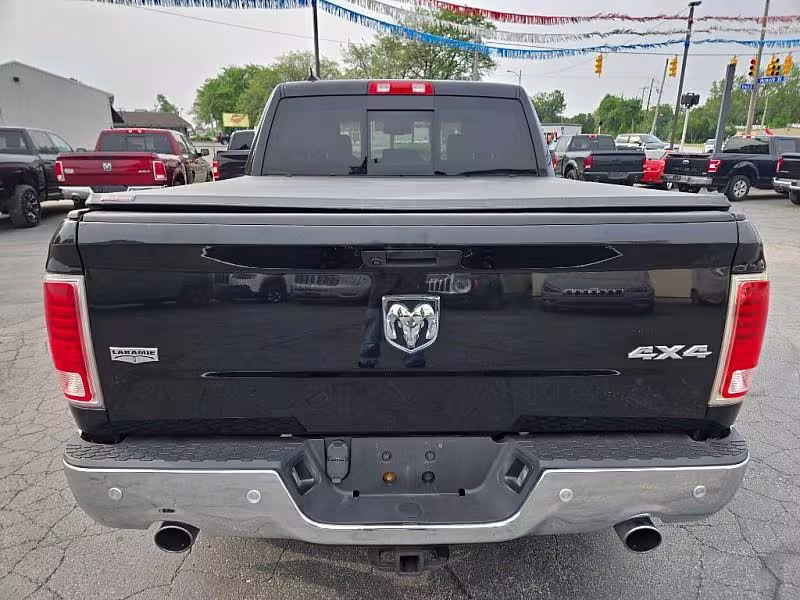 2018 Ram 1500 - 1C6RR7NM5JS355423 - Image #2