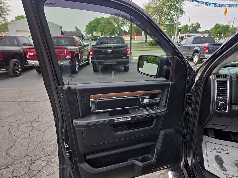 2018 Ram 1500 - 1C6RR7NM5JS355423 - Image #8