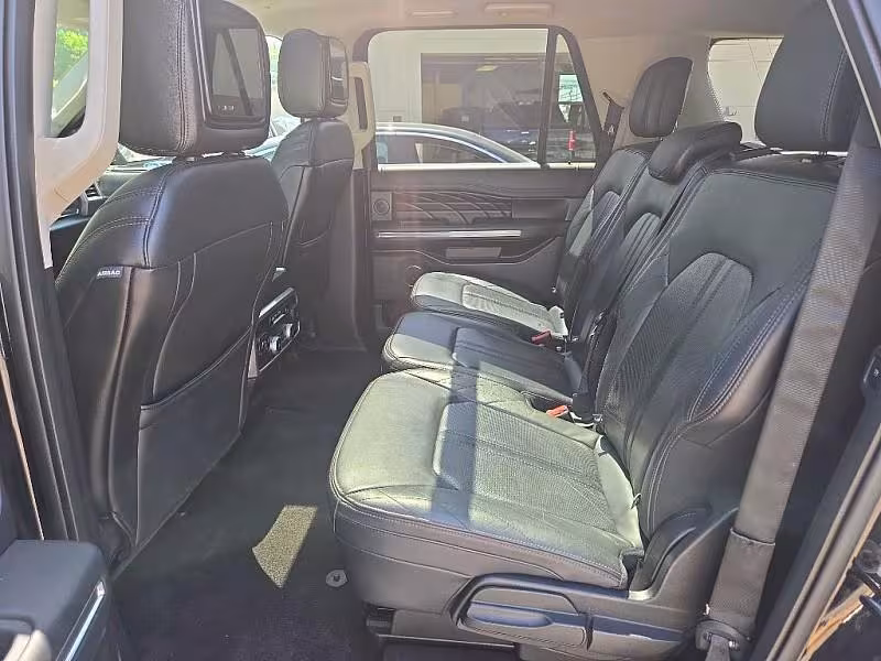 2019 Ford Expedition - 1FMJK1MT9KEA33394 - Image #11