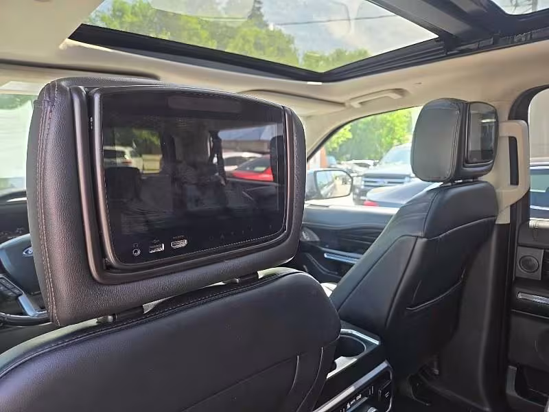 2019 Ford Expedition - 1FMJK1MT9KEA33394 - Image #12