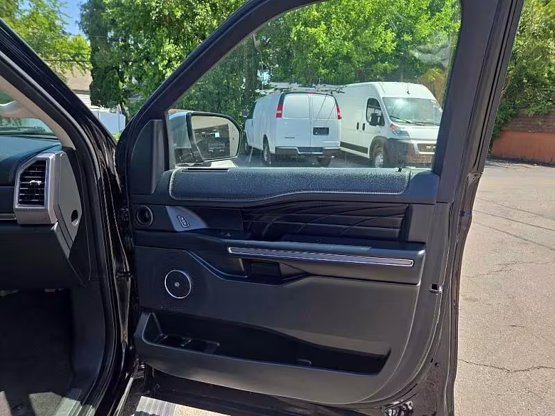2019 Ford Expedition - 1FMJK1MT9KEA33394 - Image #21