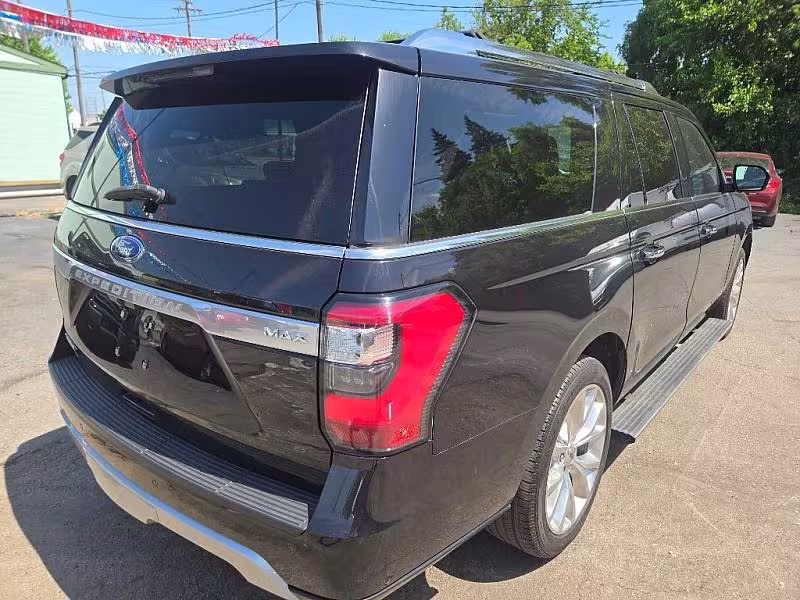 2019 Ford Expedition - 1FMJK1MT9KEA33394 - Image #4