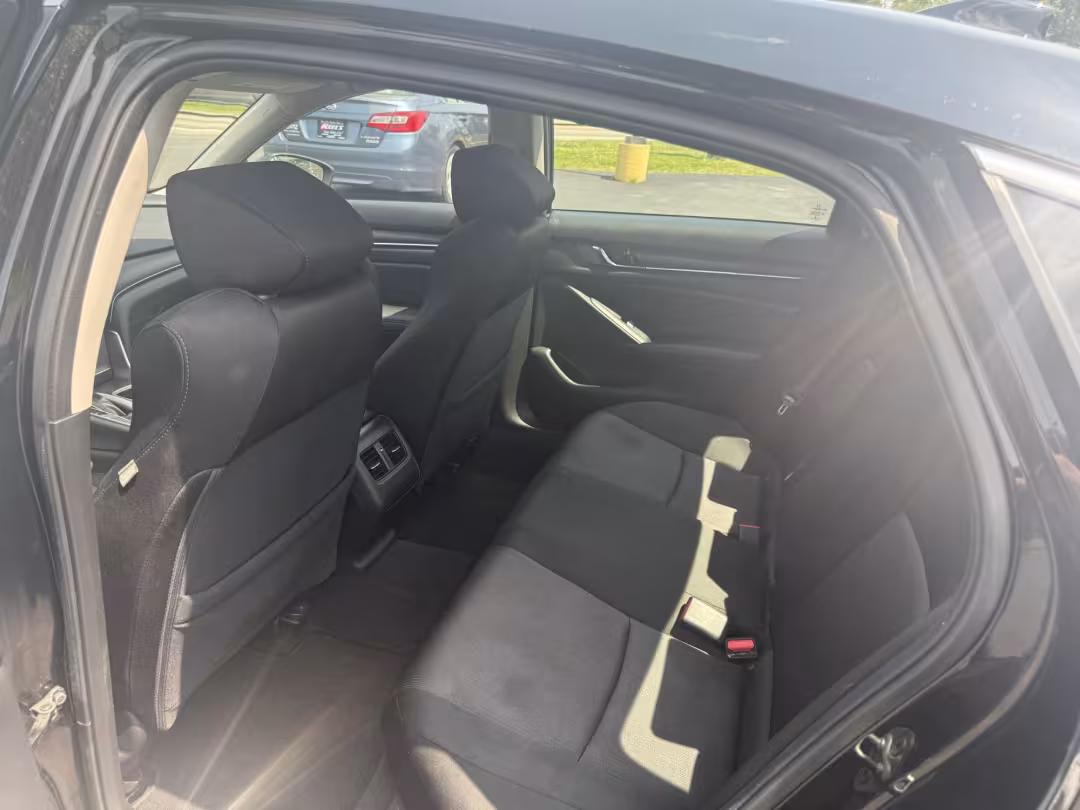 2019 Honda Accord - 1HGCV1F48KA111909 - Image #12