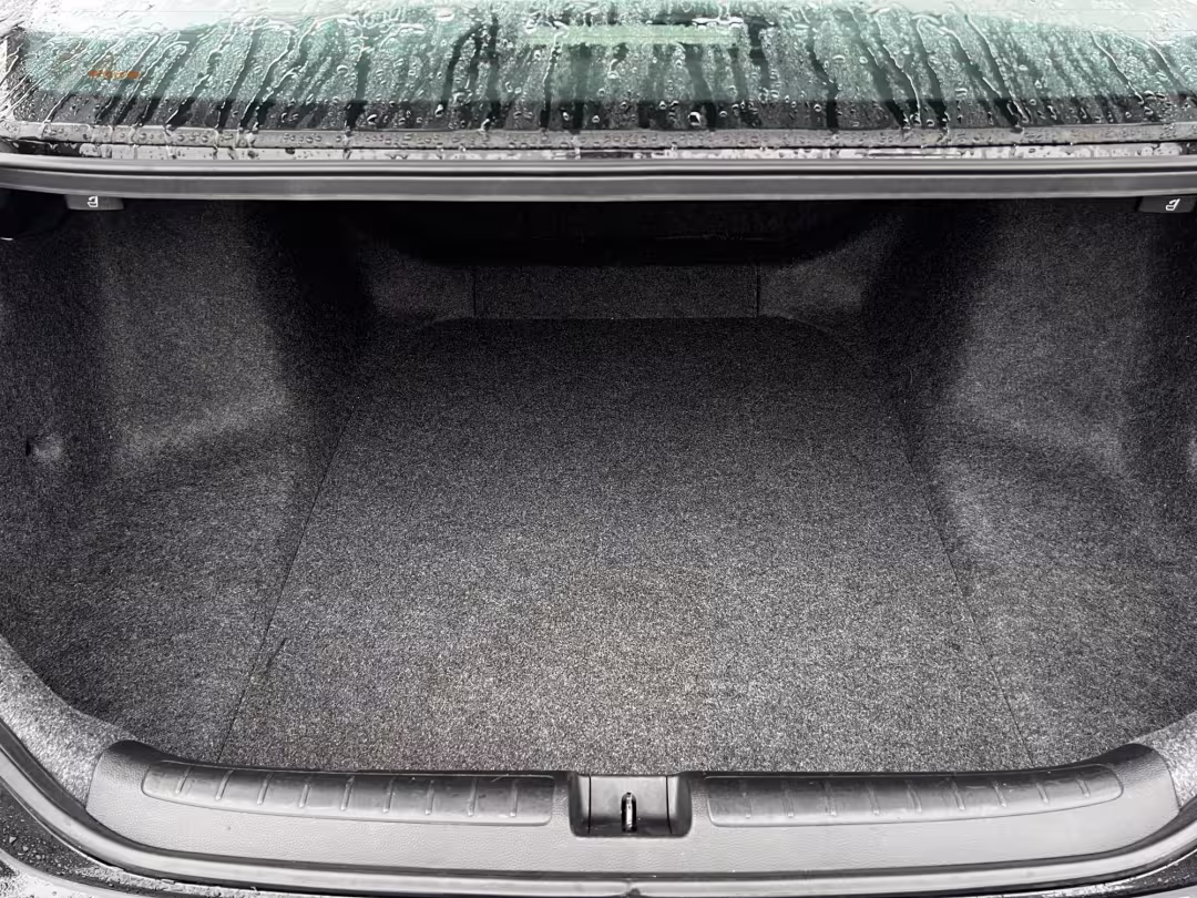 2019 Honda Accord - 1HGCV1F48KA111909 - Image #39