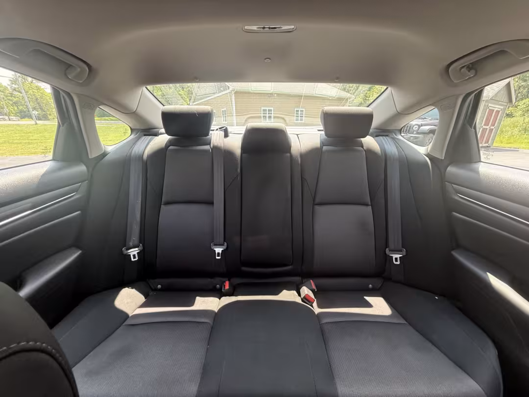 2019 Honda Accord - 1HGCV1F48KA111909 - Image #5