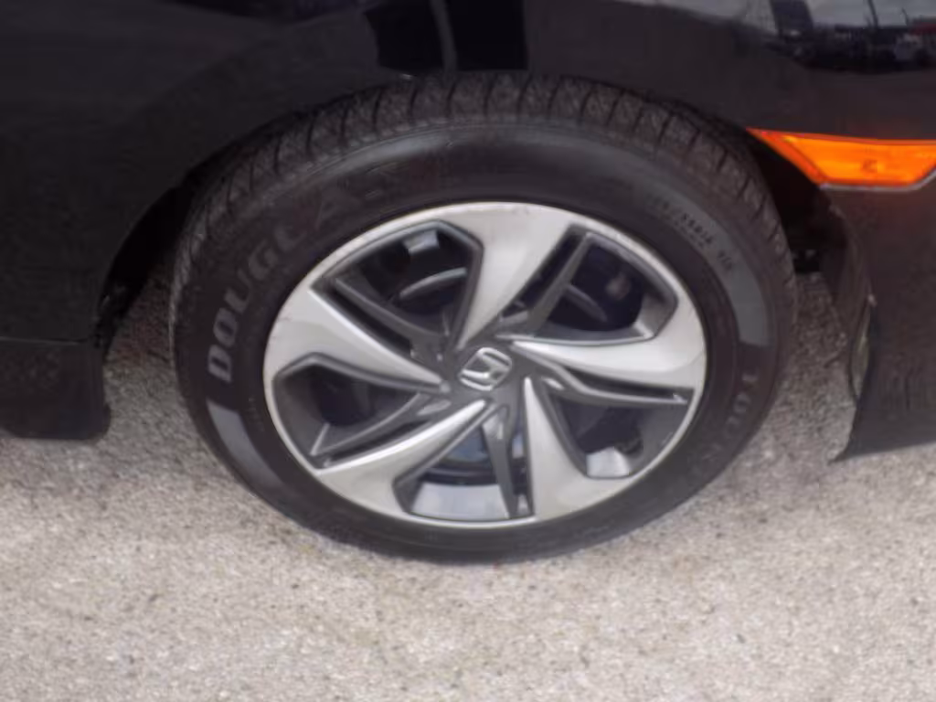 2019 Honda Civic - 19XFC2F67KE040997 - Image #18