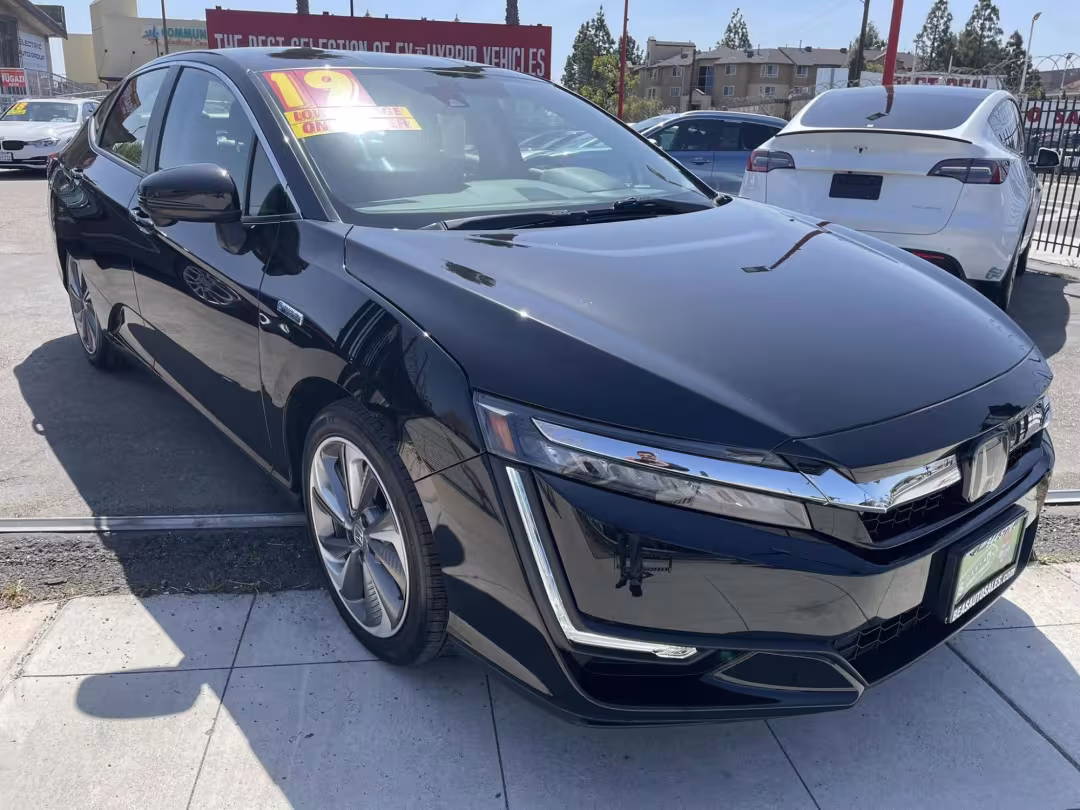 2019 Honda Clarity - JHMZC5F19KC006598 - Image #12
