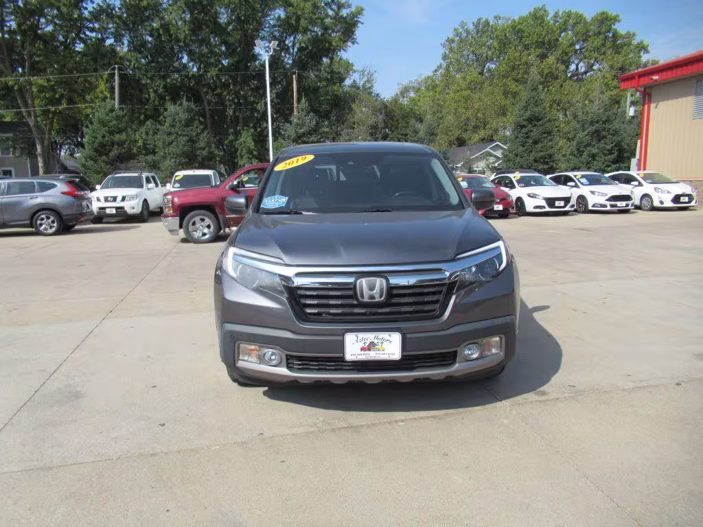 2019 Honda Ridgeline - 5FPYK3F7XKB016656 - Image #1