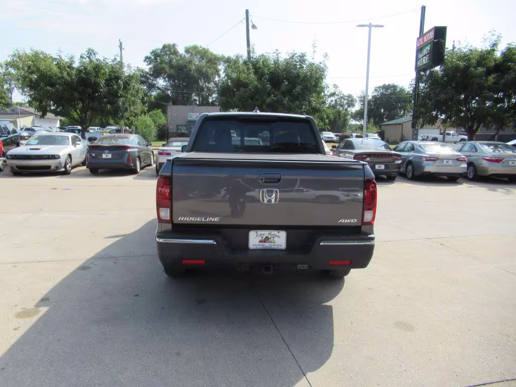 2019 Honda Ridgeline - 5FPYK3F7XKB016656 - Image #5